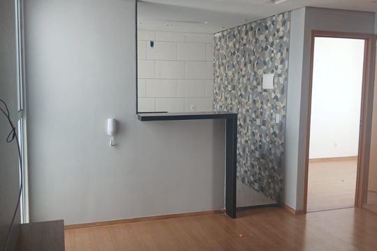 Sala de apartamento à venda com 2 quartos, 45m² em Retiro, Contagem