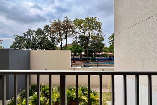 Vista da sacada de apartamento à venda com 2 quartos, 52m² em Parque Industrial, Campinas