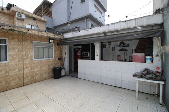 Quintal de casa à venda com 3 quartos, 156m² em Conjunto Residencial José Bonifácio, São Paulo