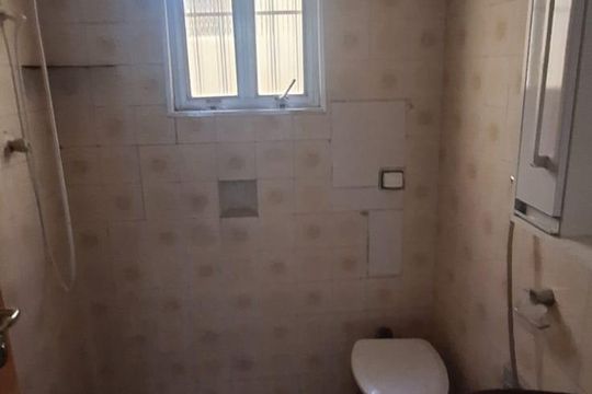 Banheiro de casa à venda com 2 quartos, 79m² em Parque Capuava, Santo André