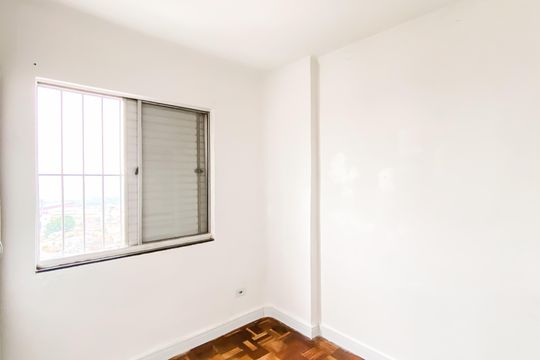 Quarto 2 de apartamento para alugar com 2 quartos, 50m² em Vila Londrina, São Paulo