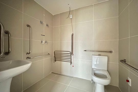 Banheiro da Suíte de apartamento à venda com 2 quartos, 65m² em Chácara Inglesa, São Paulo