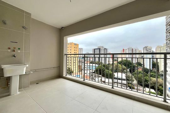 Varanda de apartamento à venda com 2 quartos, 65m² em Chácara Inglesa, São Paulo