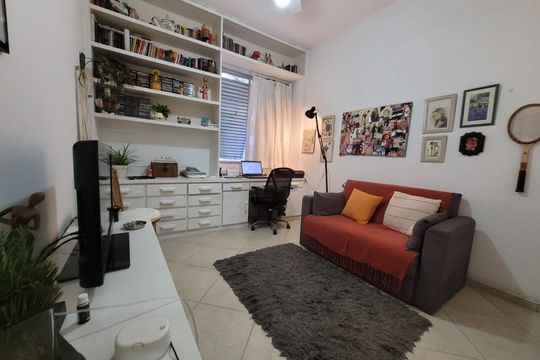 Quarto de apartamento à venda com 2 quartos, 85m² em Ipanema, Rio de Janeiro