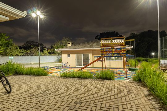 Apartamento à venda com 3 quartos, 57m² em Santa Cândida, Curitiba