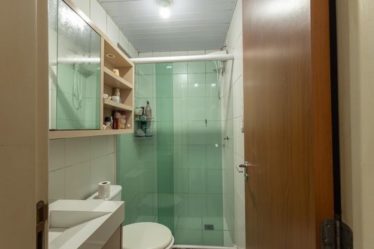 Apartamento à venda com 3 quartos, 57m² em Santa Cândida, Curitiba