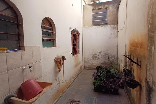 Área externa de apartamento à venda com 2 quartos, 69m² em Heliópolis, Belo Horizonte