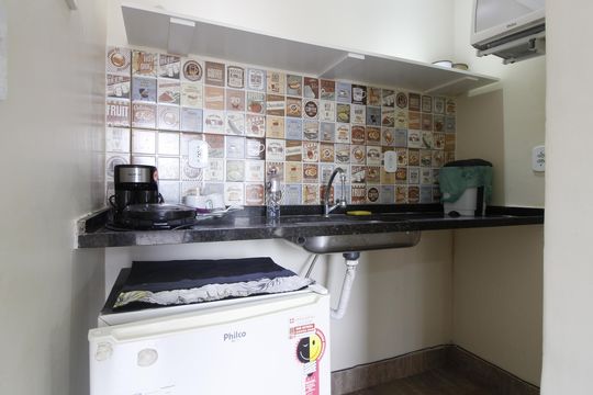 Cozinha de kitnet/studio para alugar com 1 quarto, 25m² em Peró, Cabo Frio