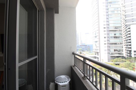 Varanda de apartamento para alugar com 1 quarto, 25m² em Vila Nova Conceição, São Paulo