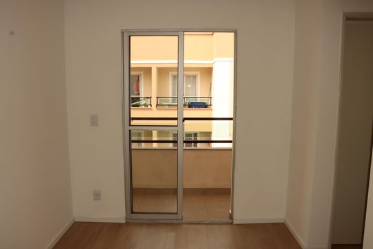 Apartamento à venda com 2 quartos, 41m² em Jardim Santa Teresinha, São Paulo