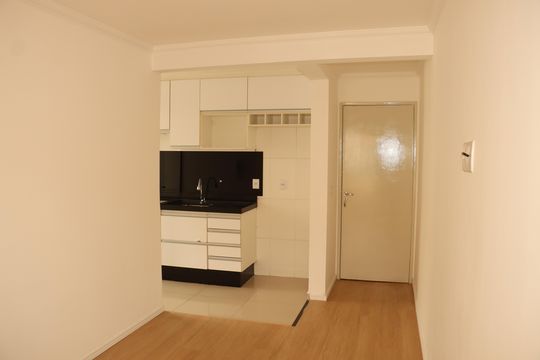 Apartamento à venda com 2 quartos, 41m² em Jardim Santa Teresinha, São Paulo