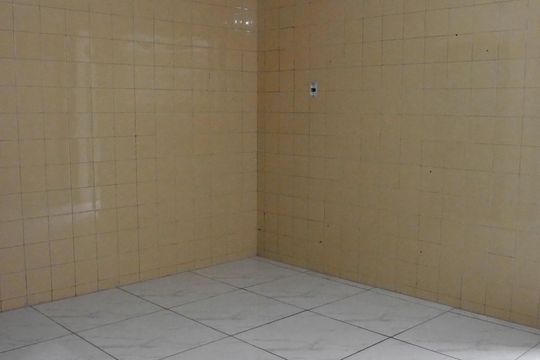 Cozinha de casa à venda com 2 quartos, 180m² em Jardim Rosalina, São Paulo