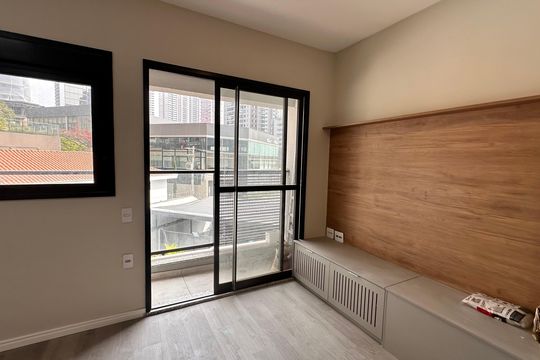 Kitnet/Studio à venda com 1 quarto, 27m² em Jardim das Acacias, São Paulo