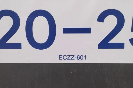 Placa ECZZ-601 de casa para alugar com 3 quartos, 168m² em Eldorado, Diadema