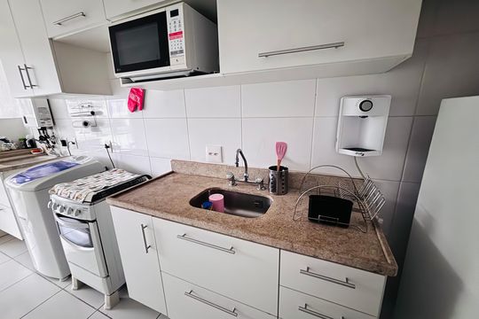 Cozinha de apartamento para alugar com 2 quartos, 70m² em Recreio dos Bandeirantes, Rio de Janeiro