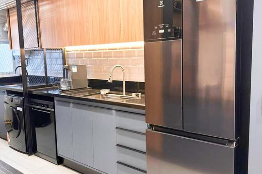 Cozinha e Área de serviço de apartamento à venda com 2 quartos, 71m² em Vila Medeiros, São Paulo