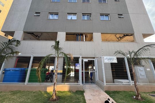 Fachada de apartamento para alugar com 2 quartos, 50m² em Samambaia, Brasília