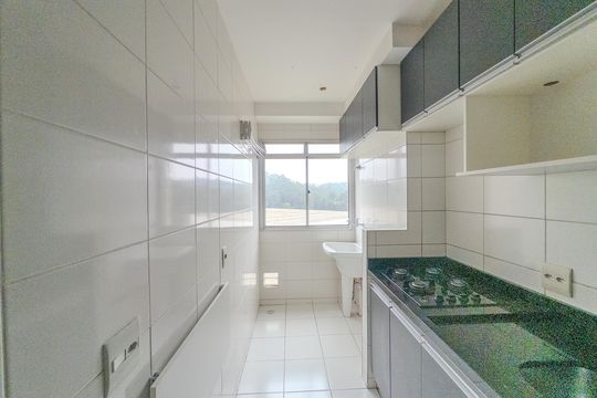 Apartamento para alugar com 2 quartos, 43m² em Vila Indiana, Taboão da Serra