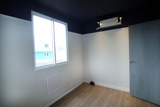 Quarto 1 de apartamento para alugar com 2 quartos, 50m² em Parada de Lucas, Rio de Janeiro