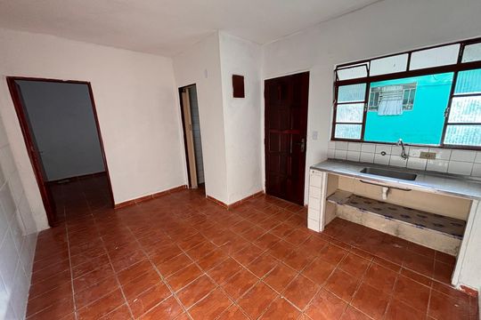 Casa para alugar com 2 quartos, 40m² em Alianca, Ribeirão Pires