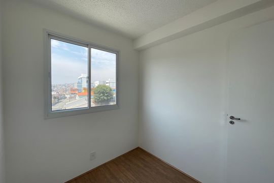 Quarto 1 de apartamento para alugar com 2 quartos, 35m² em Jardim Soares, São Paulo