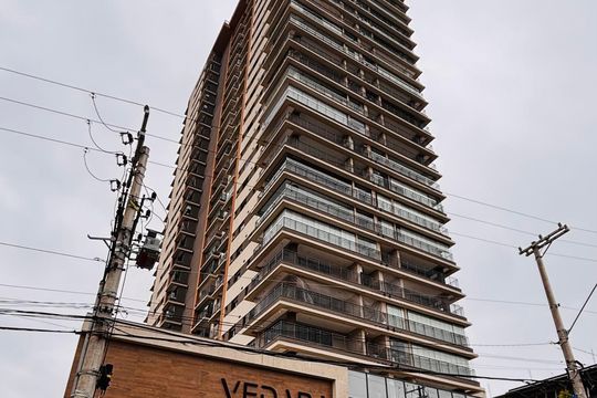 Fachada de apartamento à venda com 2 quartos, 90m² em Centro Comercial Jubran, Barueri