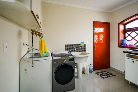 Lavanderia de casa à venda com 3 quartos, 530m² em Solar de Itamaracá, Indaiatuba