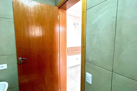 Banheiro  de kitnet/studio para alugar com 1 quarto, 36m² em Jardim Ottawa, Guarulhos