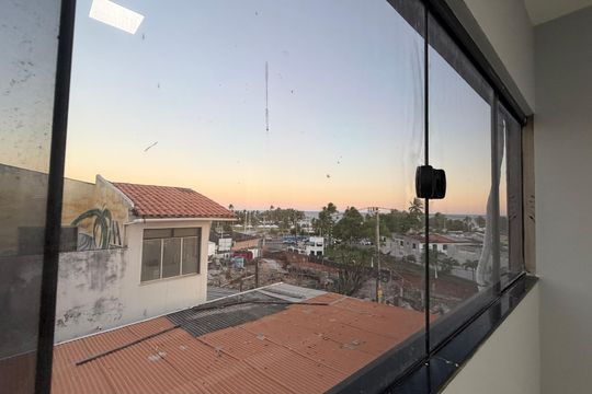 Vista de kitnet/studio para alugar com 1 quarto, 37m² em Piatã, Salvador