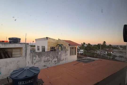 Vista de kitnet/studio para alugar com 1 quarto, 36m² em Piatã, Salvador