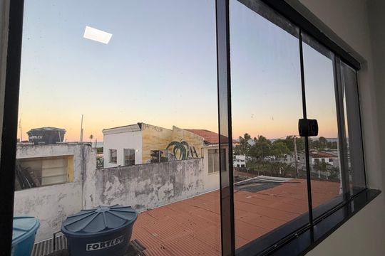 Vista de kitnet/studio para alugar com 1 quarto, 36m² em Piatã, Salvador
