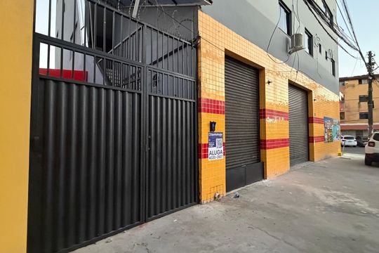Fachada de kitnet/studio para alugar com 1 quarto, 36m² em Piatã, Salvador