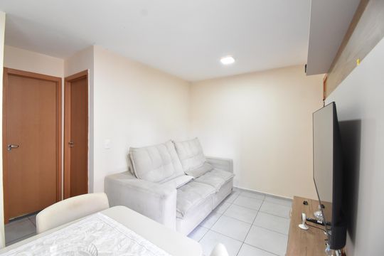 Sala de apartamento para alugar com 2 quartos, 42m² em Santo Antônio, São José dos Pinhais