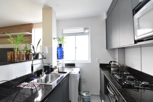 Cozinha de apartamento para alugar com 2 quartos, 42m² em Santo Antônio, São José dos Pinhais