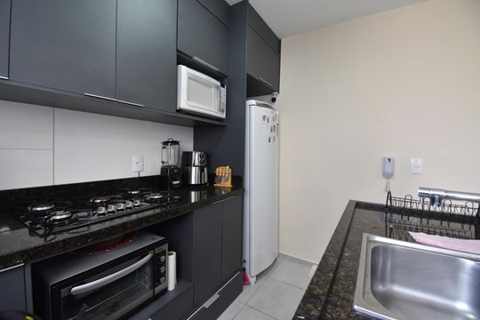 Cozinha de apartamento para alugar com 2 quartos, 42m² em Santo Antônio, São José dos Pinhais