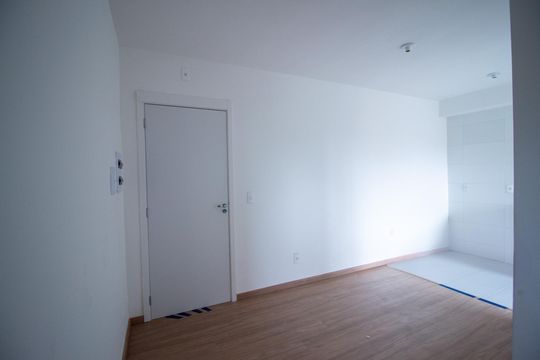 Sala de apartamento para alugar com 2 quartos, 42m² em Loteamento Dinora Rosa, Sorocaba