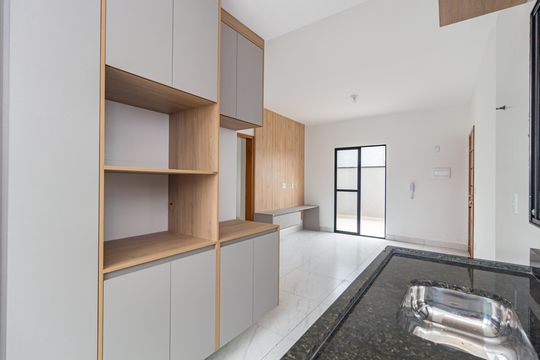 Cozinha de apartamento para alugar com 2 quartos, 95m² em Vila Invernada, São Paulo