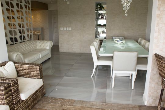 Apartamento para alugar com 3 quartos, 136m² em Jardim Arpoador, São Paulo