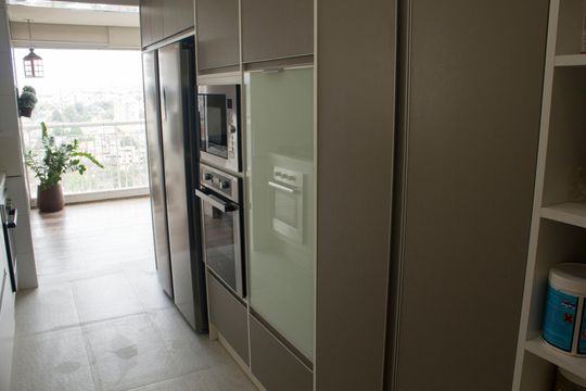 Apartamento para alugar com 3 quartos, 136m² em Jardim Arpoador, São Paulo
