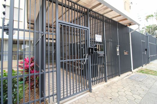 Portaria de apartamento para alugar com 3 quartos, 98m² em Floradas de São José, São José dos Campos