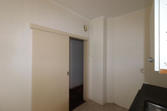 Cozinha de apartamento para alugar com 3 quartos, 94m² em Rio Branco, Porto Alegre