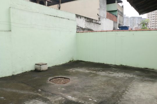 Quintal de apartamento para alugar com 2 quartos, 180m² em Centro, Nova Iguaçu