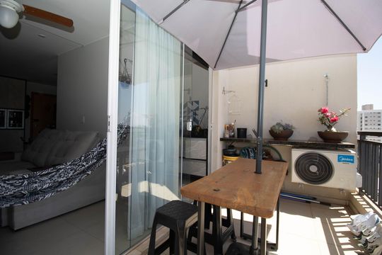 Sacada de apartamento à venda com 1 quarto, 64m² em Taguatinga, Brasília