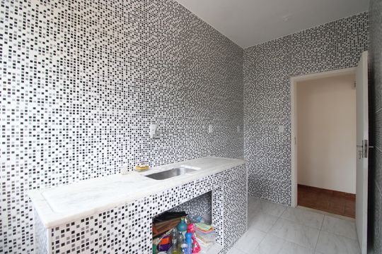 Cozinha de casa à venda com 2 quartos, 400m² em Taquara, Rio de Janeiro