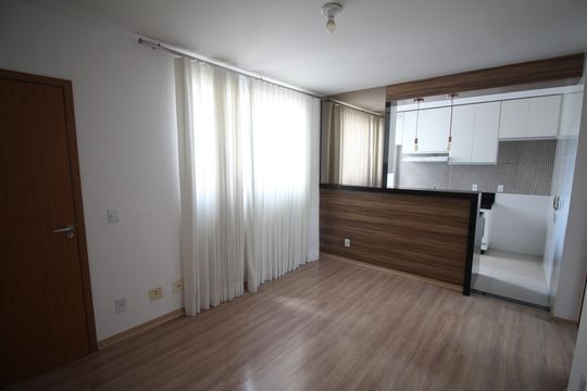 Apartamento para alugar com 2 quartos, 45m² em Califórnia, Contagem