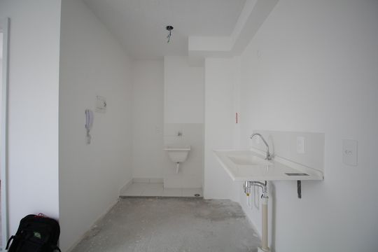 Cozinha de apartamento para alugar com 2 quartos, 35m² em Vila Andrade, São Paulo