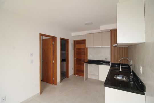 Sala / Cozinha de apartamento para alugar com 1 quarto, 27m² em Santana, São Paulo