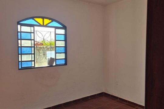 Quarto de casa para alugar com 2 quartos, 50m² em Kátia (Justinópolis), Ribeirão das Neves