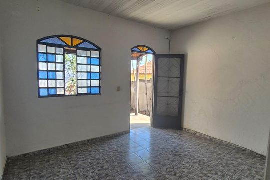 Casa para alugar com 2 quartos, 50m² em Kátia (Justinópolis), Ribeirão das Neves
