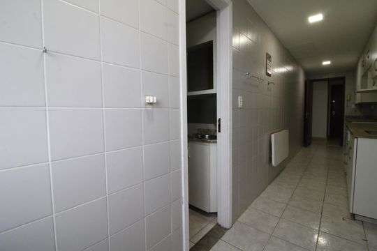 Área de Serviço de apartamento à venda com 3 quartos, 95m² em Barra da Tijuca, Rio de Janeiro